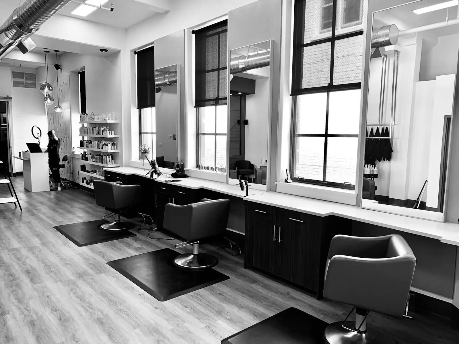 hair salon Urban Glam Dubai